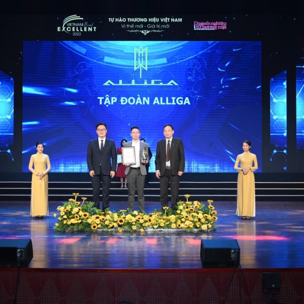 Alliga nhận Giải thưởng Sản phẩm – Dịch vụ xuất sắc 2022